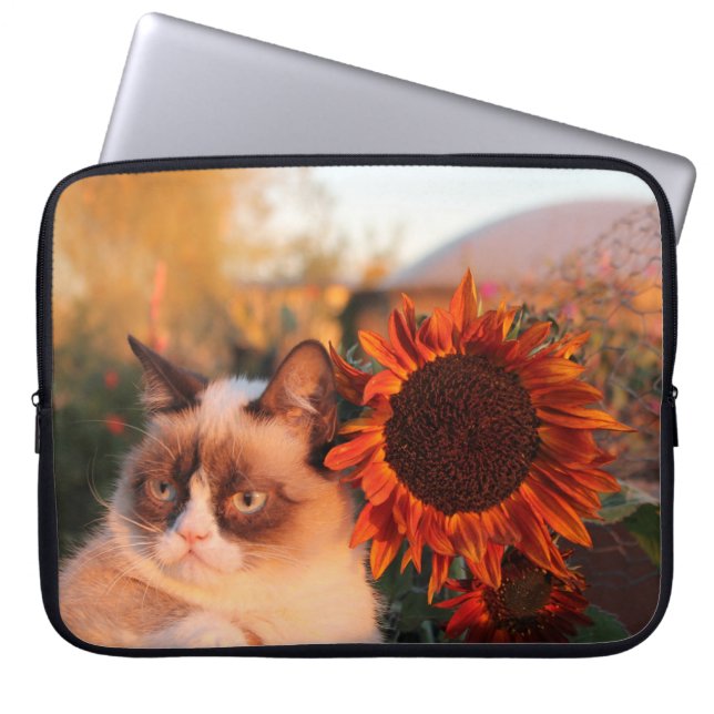 Mürrische Katzen-Sonnenblume-Laptop-Hülse Laptopschutzhülle (Vorderseite)