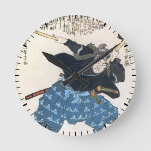 Musashi Miyamoto 宮本武蔵 mit zwei Bokken Runde Wanduhr