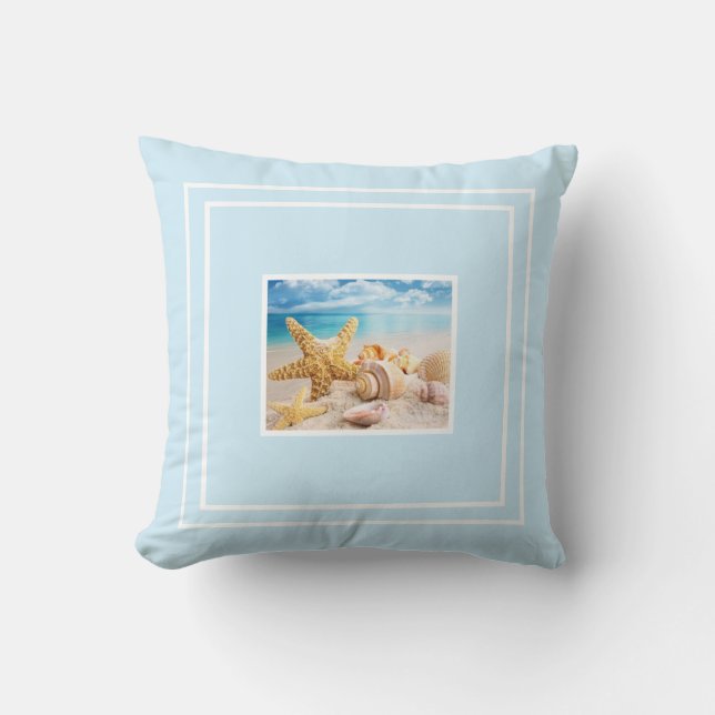 Muscheln am Strand Throw Kissen (Vorderseite)