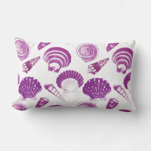 Muscheln - Amethyste auf weißem Hintergrund lila Lendenkissen