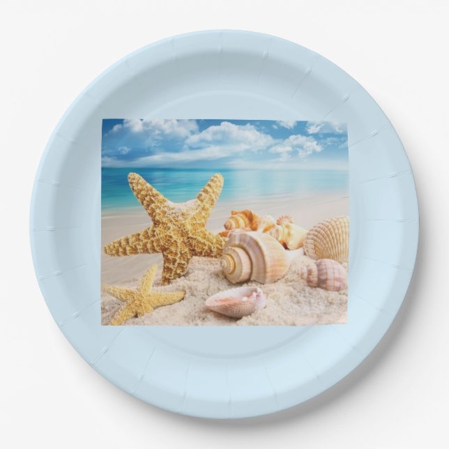 Muscheln auf den Tellern mit Strandpapier Pappteller (Vorderseite)