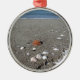 Muscheln auf Sand. Sommerstrand Ornament Aus Metall (Vorne)