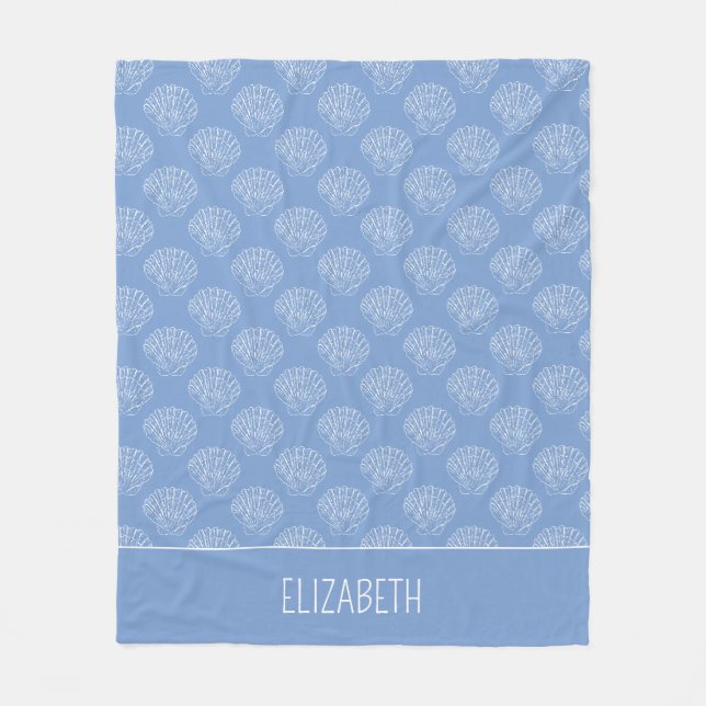 Muscheln der weißen Scallop-Küste auf Blue Persona Fleecedecke (Vorderseite)