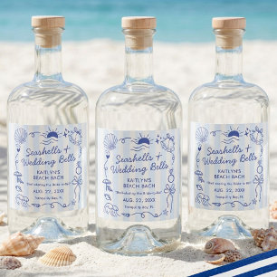 Muscheln & Hochzeitsglocken Strand-Junggesellinnen Alkoholflaschenetikett