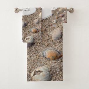 Muscheln im sommerlichen Foto mit Text Badhandtuch Set