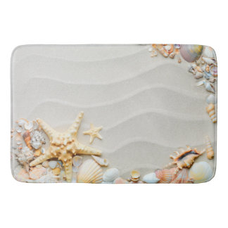 Muscheln und Bademantel Badematte