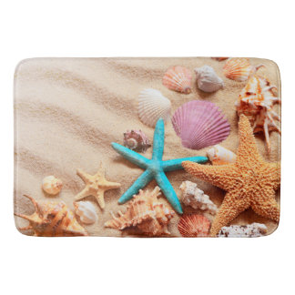 Muscheln und Bademantel Badematte