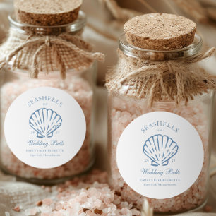 Muscheln und Hochzeitsglocken Junggesellinnenabsch Runder Aufkleber