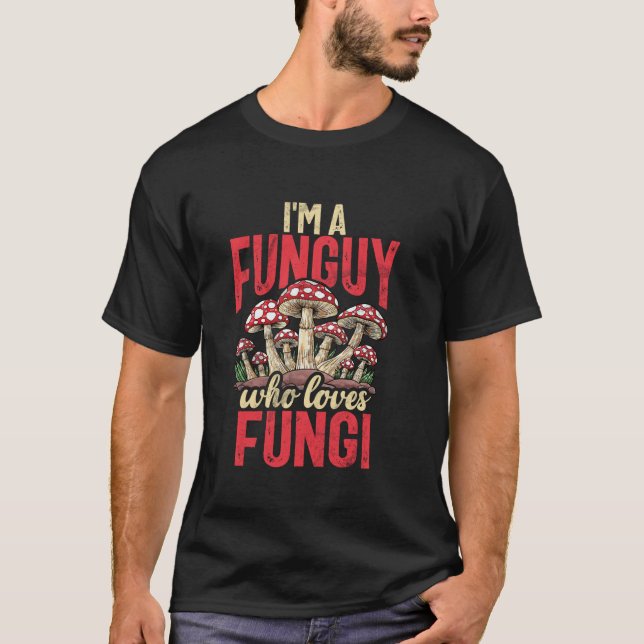 Mushroom Hunter Retro Mushroom Lover Fungi Collect T-Shirt (Vorderseite)