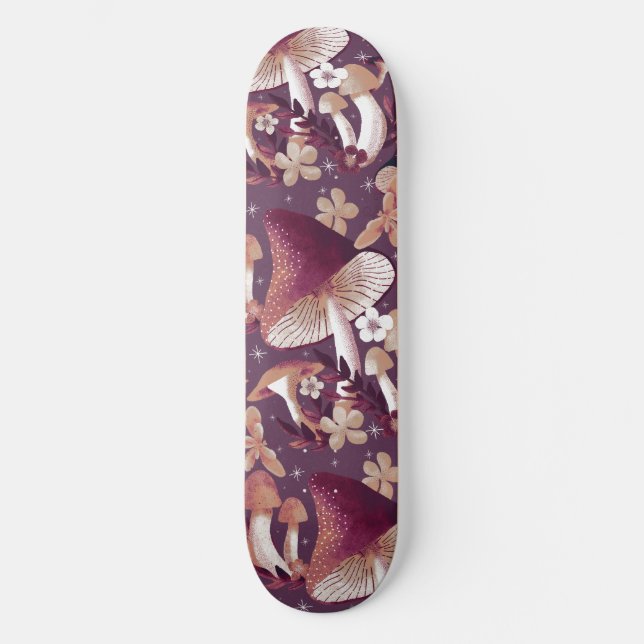 Mushroom Magic Lila Skateboard (Vorderseite)