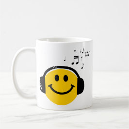 Musik liebt glückliches Gesicht mit Kopfhörern Kaffeetasse