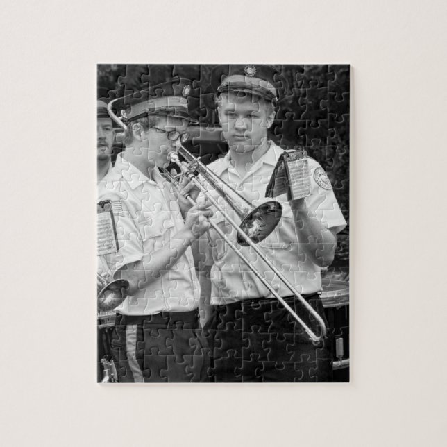Musik - Trombone - Eine helfende Hand (Vertikal)