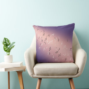 Musikalische Notizen im Mondlicht Lilac Pink Kissen