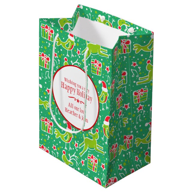 Musikalische personalisierte Weihnachtsgrün-Gesche Mittlere Geschenktüte (Vorderseite Schrägansicht)