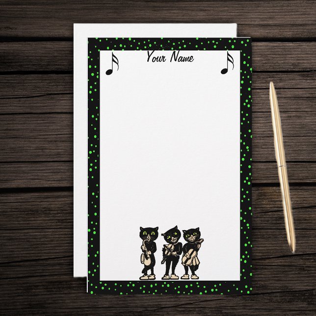 Musiker Vintag Black Cats Musiknoten Briefpapier (Three black cat musicians playing instruments green dotted black border on white stationery paper.)