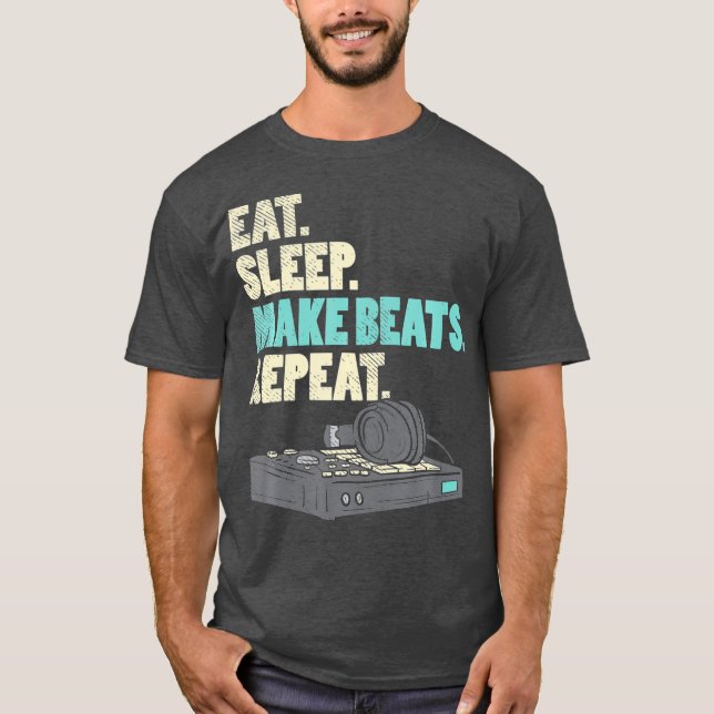 Musikproduzent gibt Funny Dj ein Geschenk für Musi T-Shirt (Vorderseite)