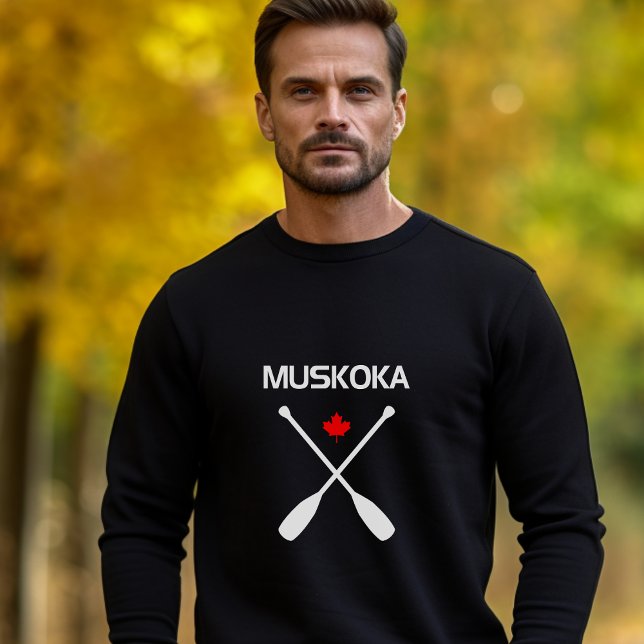 Muskoka Canada Crossed Paddle Oars Maple Leaf Dark Sweatshirt (Von Creator hochgeladen)