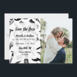 Mustache Razor Shaver Watercolor Frischmuster Save The Date<br><div class="desc">Stilisieren Sie Ihre Einladungen und Veranstaltungskarten mit diesem trendigen und polierten Design. Es verfügt über eine Schwarz-Weiß-Handschrift gezeichnet und Aquarell bemalt Schnurrbart, Rasier und Rasier Barbier-Illustration gemustert, drucken, dass jeder Anlass der Paperie modisch und chic. Dieses Design unterscheidet sich von einer Sammlung von Veranstaltungspapieren, die u.a. Hochzeit, Geburtstag, süße 16...</div>