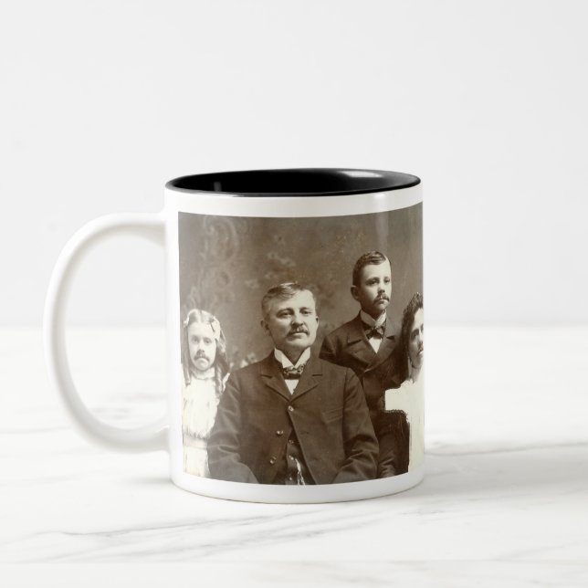 Mustached Vorfahren Zweifarbige Tasse (Links)