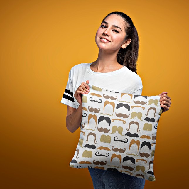 Mustaches dekoratives Kissen (Von Creator hochgeladen)