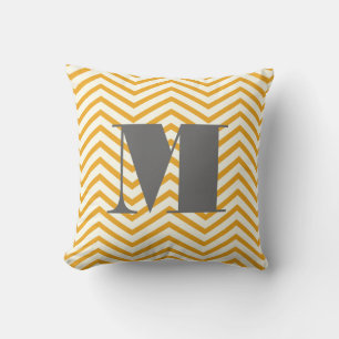 Mustard Yellow Ivory and Gray Monogram Zig Zag Kissen