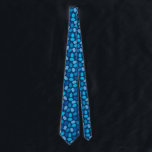 Muster Chanukkas Chanukah Driedel Krawatte<br><div class="desc">Driedel Muster in den hübschen Schatten des Blaus. Sie können das Muster größer oder kleiner machen,  Customize an klicken es und das Plus-/minus der Knöpfe verwenden,  um die Größe zu justieren. © Cindy Bendel alle Rechte vorbehalten.</div>