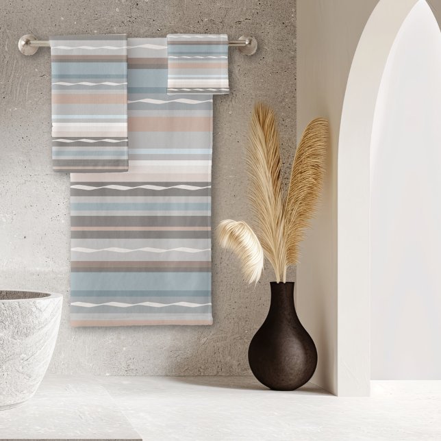 Muster der Atlantikwellen Badhandtuch Set (Bath towel set with an elegant striped pattern in soft pastel beach colors - beach house)