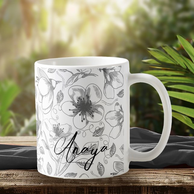 Muster der gezeichneten floralen Kontur Grau/Wht I Kaffeetasse (Von Creator hochgeladen)