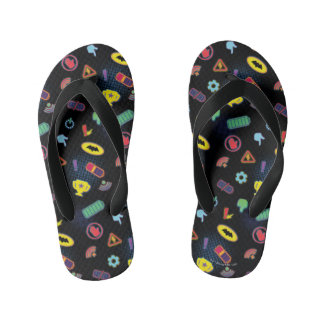 Muster des Batwheels™-Symbol Kinderbadesandalen