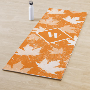 Muster für Herbstlaub im Herbst Yogamatte