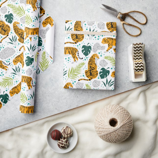 Muster für Tiger und tropische Blätter Geschenkpapier (Kunsthandwerk)