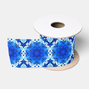 Muster geometrischer Blume in Cobalt Blue und Navy Satinband