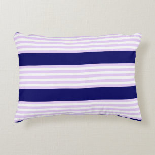 Muster Lilac und weiße Streifen mit marineblau Dekokissen