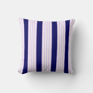 Muster Lilac und weiße Streifen mit marineblau Kissen