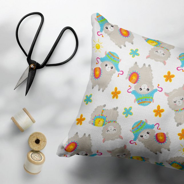 Muster Llamas, Niedliche Llamas, Alpacas, Blume Kissenbezug (Von Creator hochgeladen)