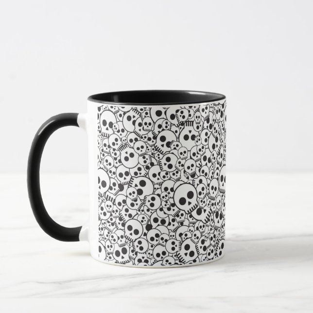 Muster mit den Schädeln Tasse (Links)