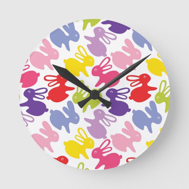 Muster mit Ostern-Kaninchen Runde Wanduhr (Vorderseite)