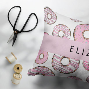 Muster von Donuts, rosa Donuts, Icing, Ihr Name Dekokissen