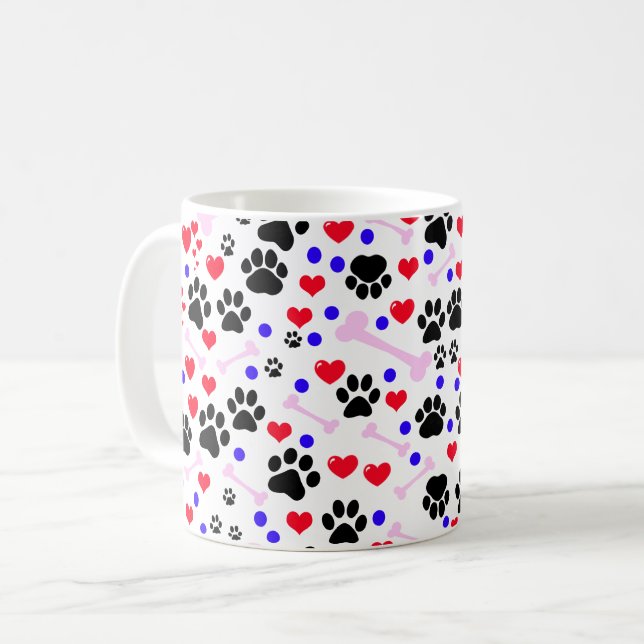 Muster von Paws, Hundepfägen, schwarzen Paws, rote Kaffeetasse (Vorderseite Links)