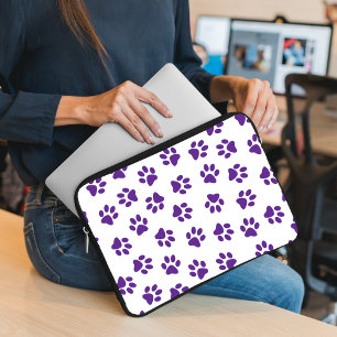 Muster von Pfoten, Hundeschäften, Lila Pfoten Laptopschutzhülle