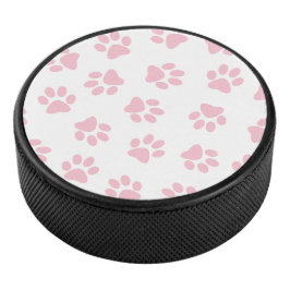 Muster von Pfoten, Hundeschrauben, Baby-Pink-Pfote Eishockey Puck