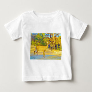 Musturd Colored Deer mit hellblau Baby T-shirt