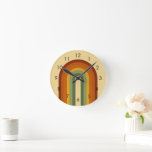 Mute Retro Groovy Layered Regenbogen Ästhetik Runde Wanduhr<br><div class="desc">Retro Regenbogendesign. Regenbogenschichten in gedämpften Farben,  orange,  rot und grün. Groovy Retro Regenbogengeschenke,  Wohngestaltung.</div>