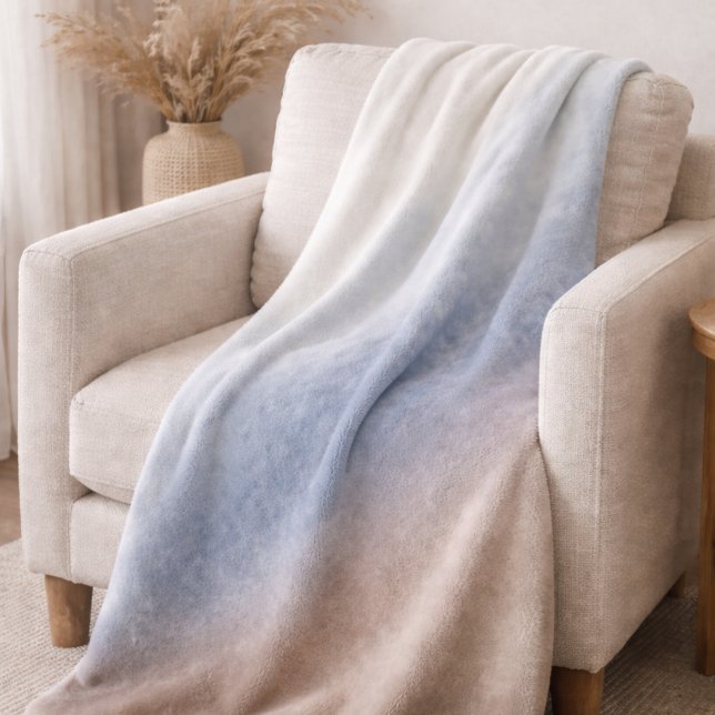 Muted Sky Wash Sherpa Blanket Sherpadecke (A soft sky wash of ivory, gray, and taupe brings layered calm to neutral living spaces)