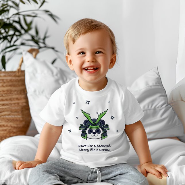 Mutig wie ein Samurai stark wie ein Panda Baby T-shirt (Von Creator hochgeladen)