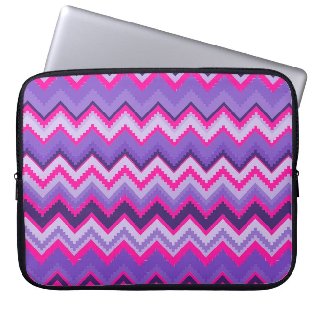 Mutige lila rosa Stammes- Zickzack lila Girly Laptopschutzhülle (Vorderseite)