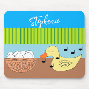 Mutter Ente singt mit ihren Eiern Mousepad