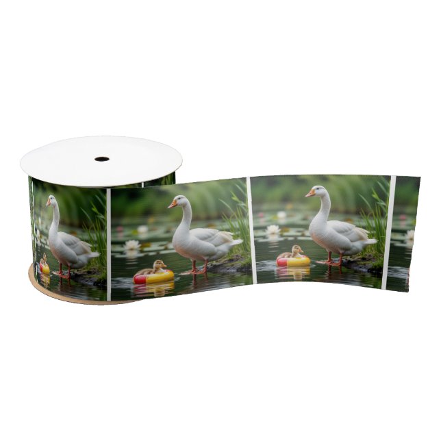 Mutter Gans mit Baby Gosling Satinband (Spule)