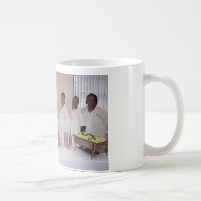 Mutter Jos Kaffeetasse (Rechts)
