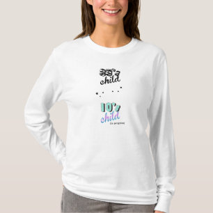 Mutter- und Kinderjahrzehnte - Baby in Progress 80 T-Shirt